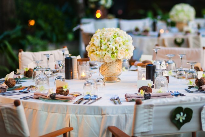 What To Bring to a Wedding Consultation